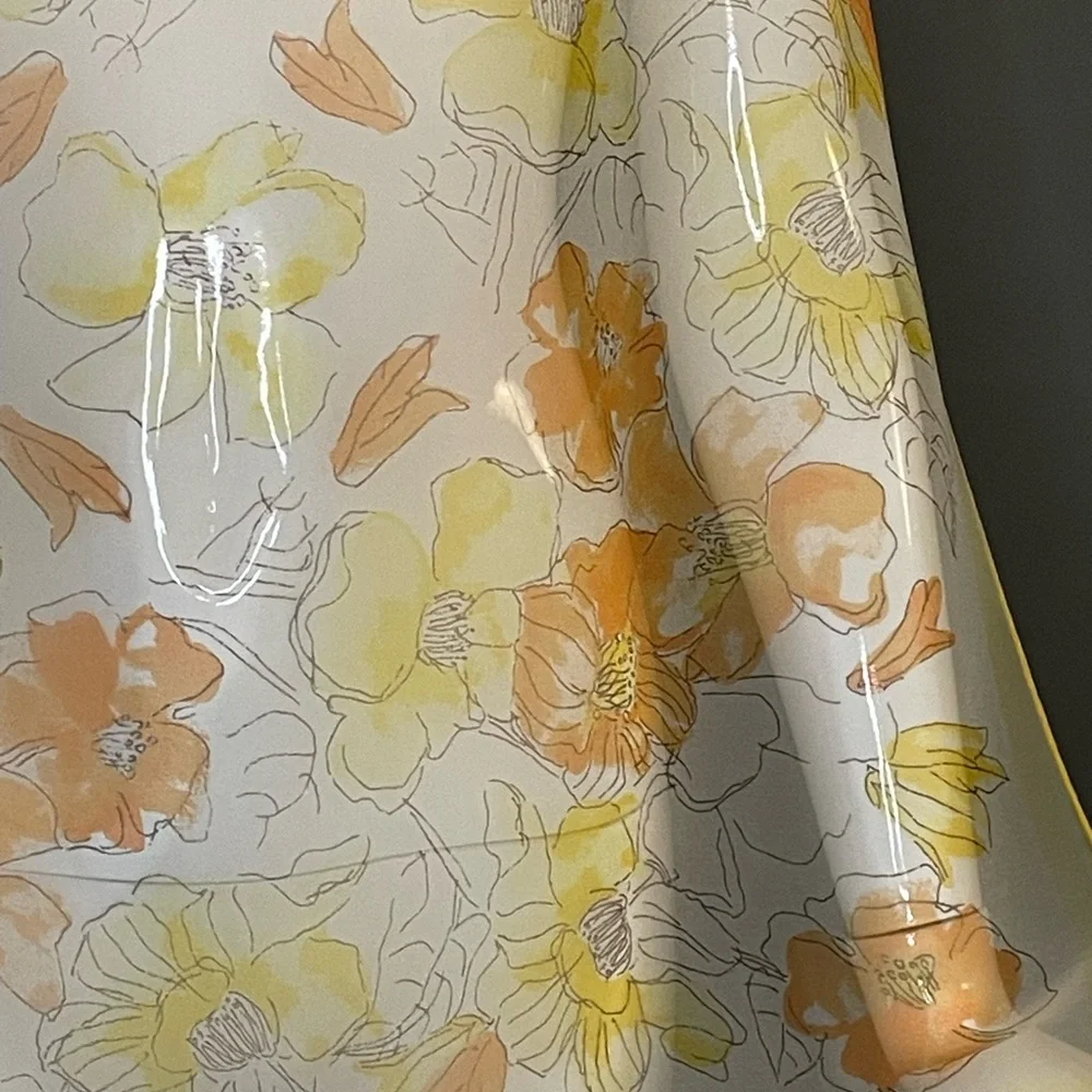 Vintage Vera Sheer Silk Blend Scarf 23 In Sq Good Condition